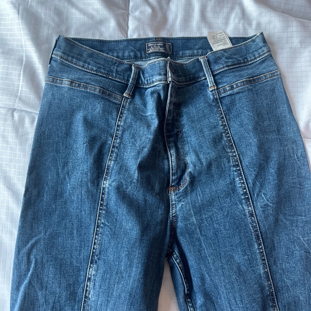 Abercrombie jeans